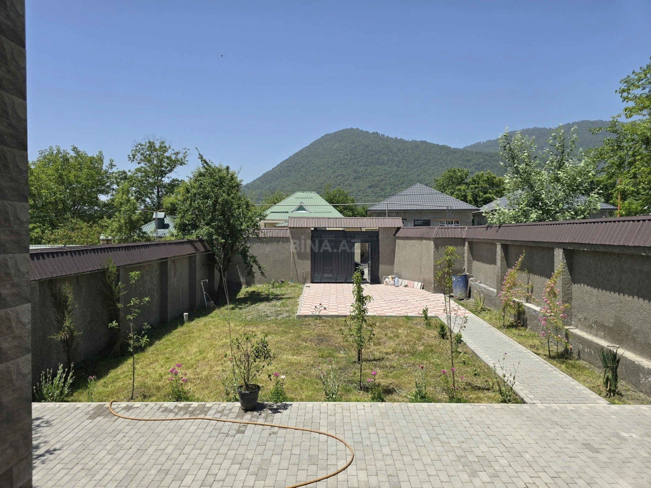 Satılır 3 otaqlı həyət evi 120 m²