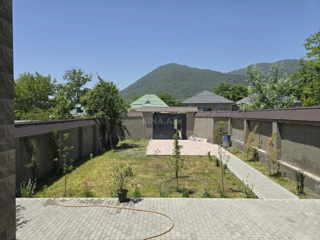 Satılır 3 otaqlı həyət evi 120 m²