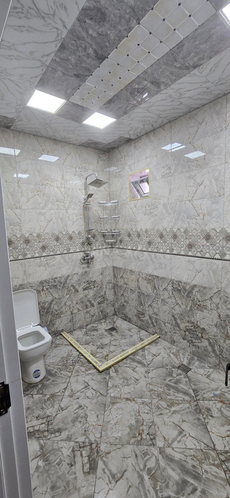 Satılır 3 otaqlı həyət evi 120 m²