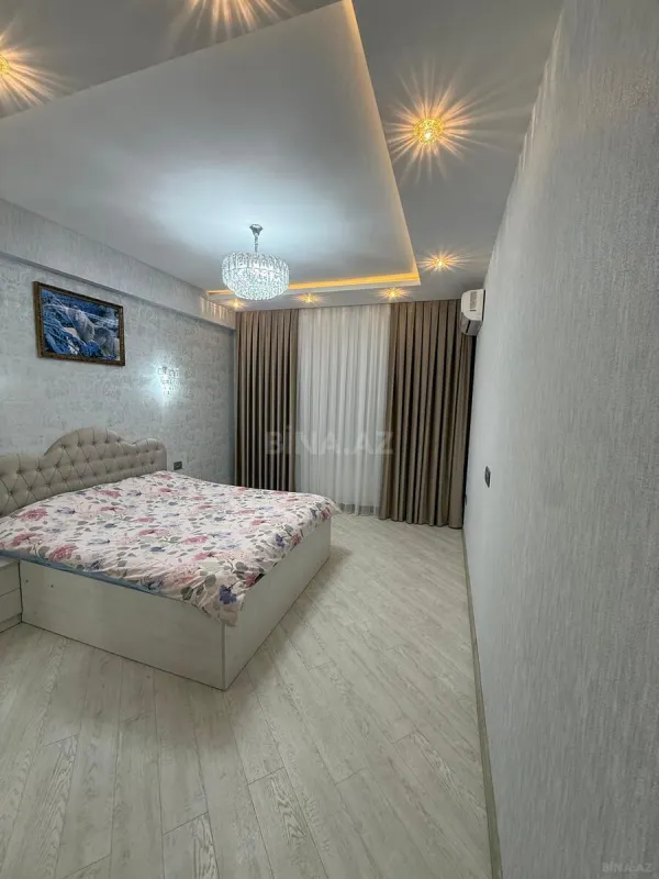 Satılır 2 otaqlı mənzil 75 m²
