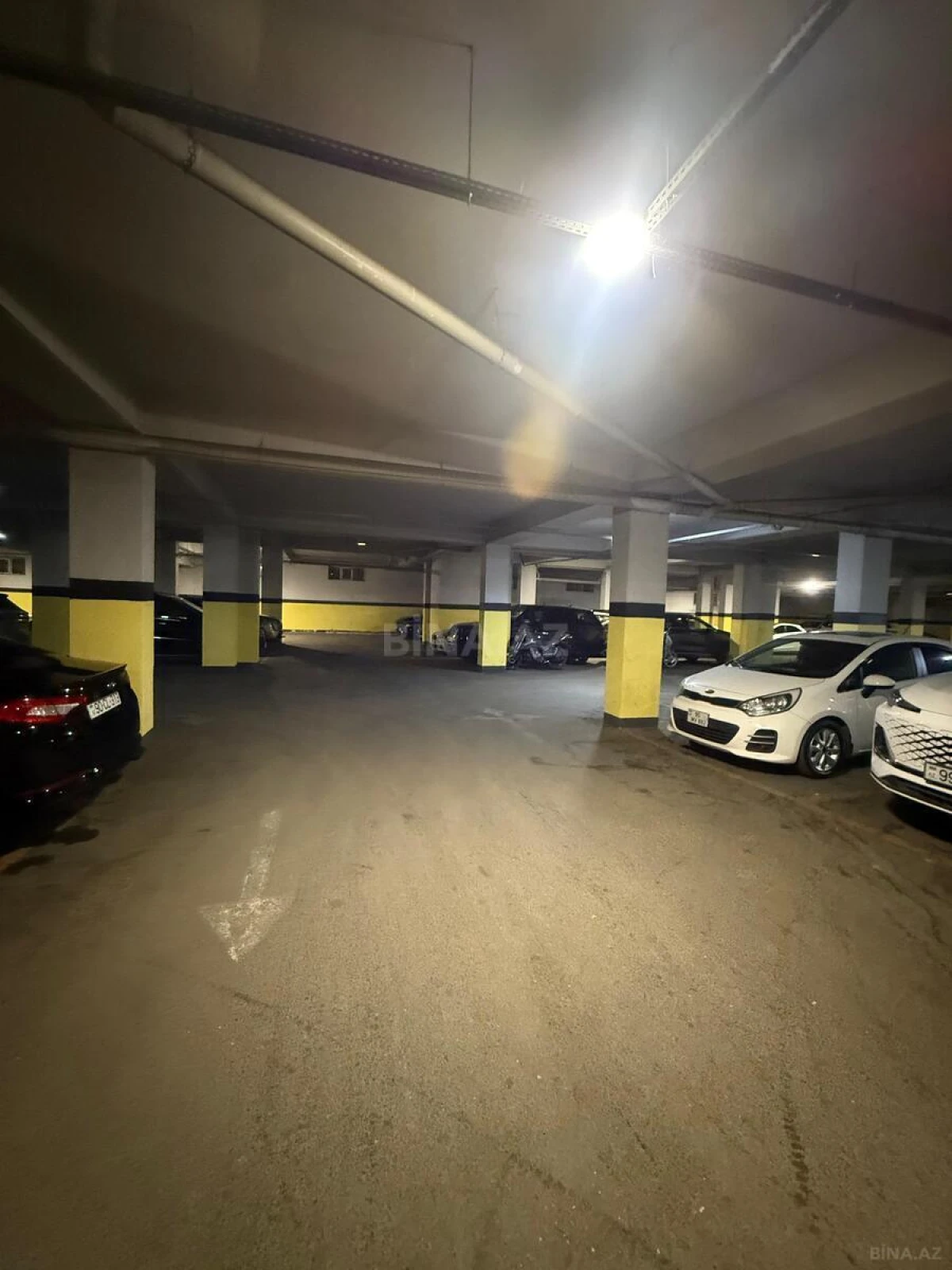 Satılır 2 otaqlı mənzil 75 m²