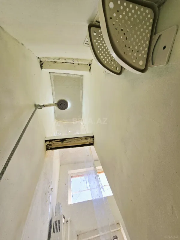 Satılır 4 otaqlı həyət evi 100 m²