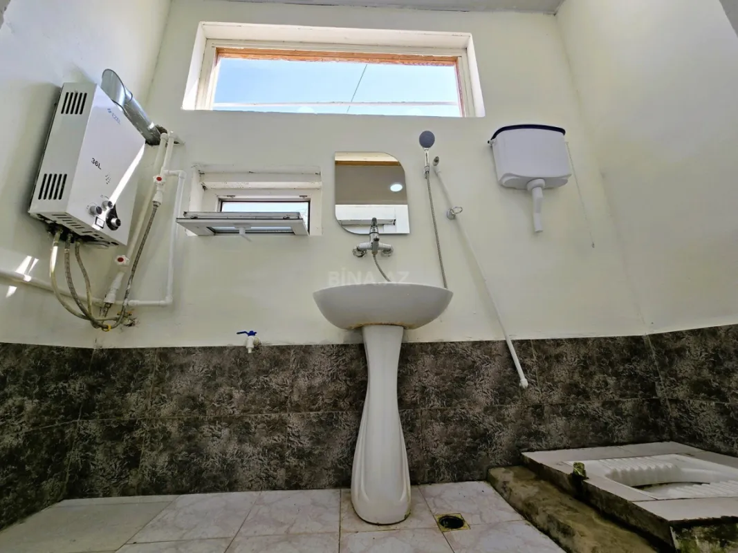 Satılır 4 otaqlı həyət evi 100 m²