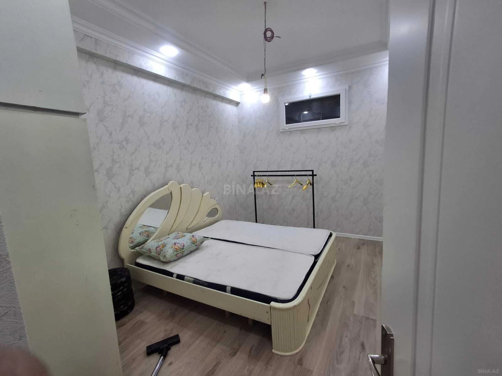 Satılır 3 otaqlı mənzil 77 m²