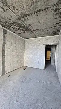 Satılır 2 otaqlı mənzil 106 m²