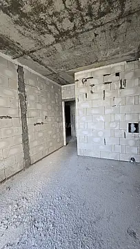 Satılır 2 otaqlı mənzil 106 m²