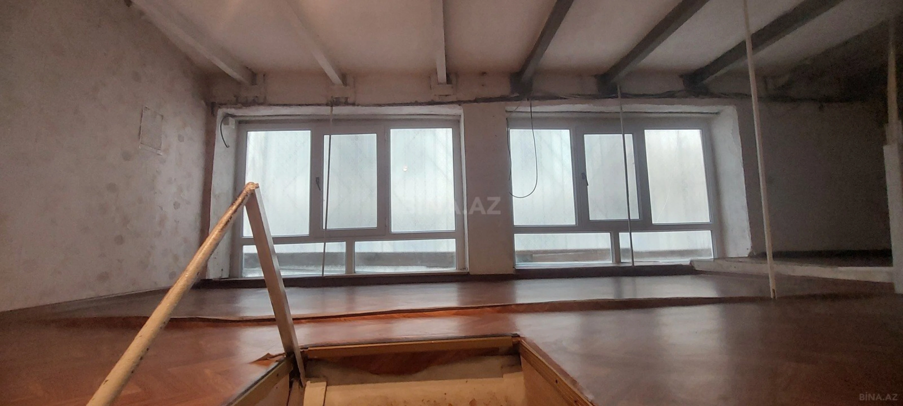 Satılır 1 otaqlı mənzil 56.7 m²