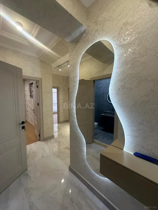 Satılır 3 otaqlı mənzil 76 m²