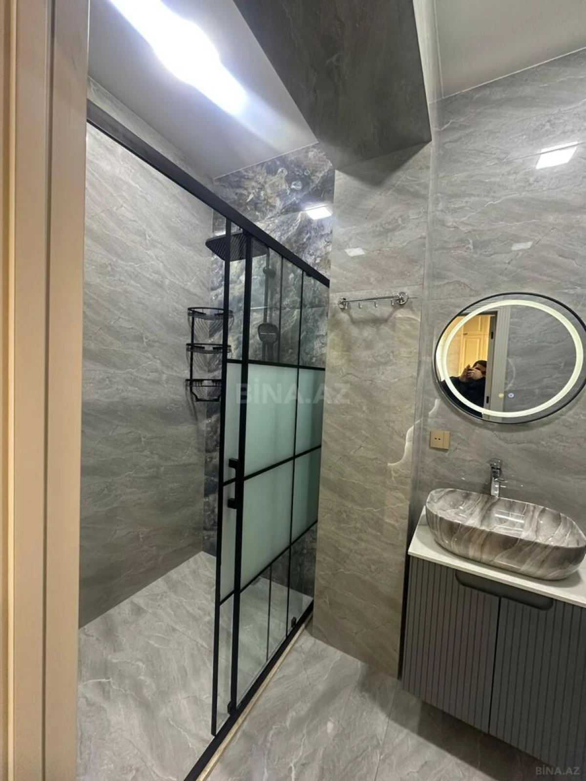 Satılır 3 otaqlı mənzil 76 m²