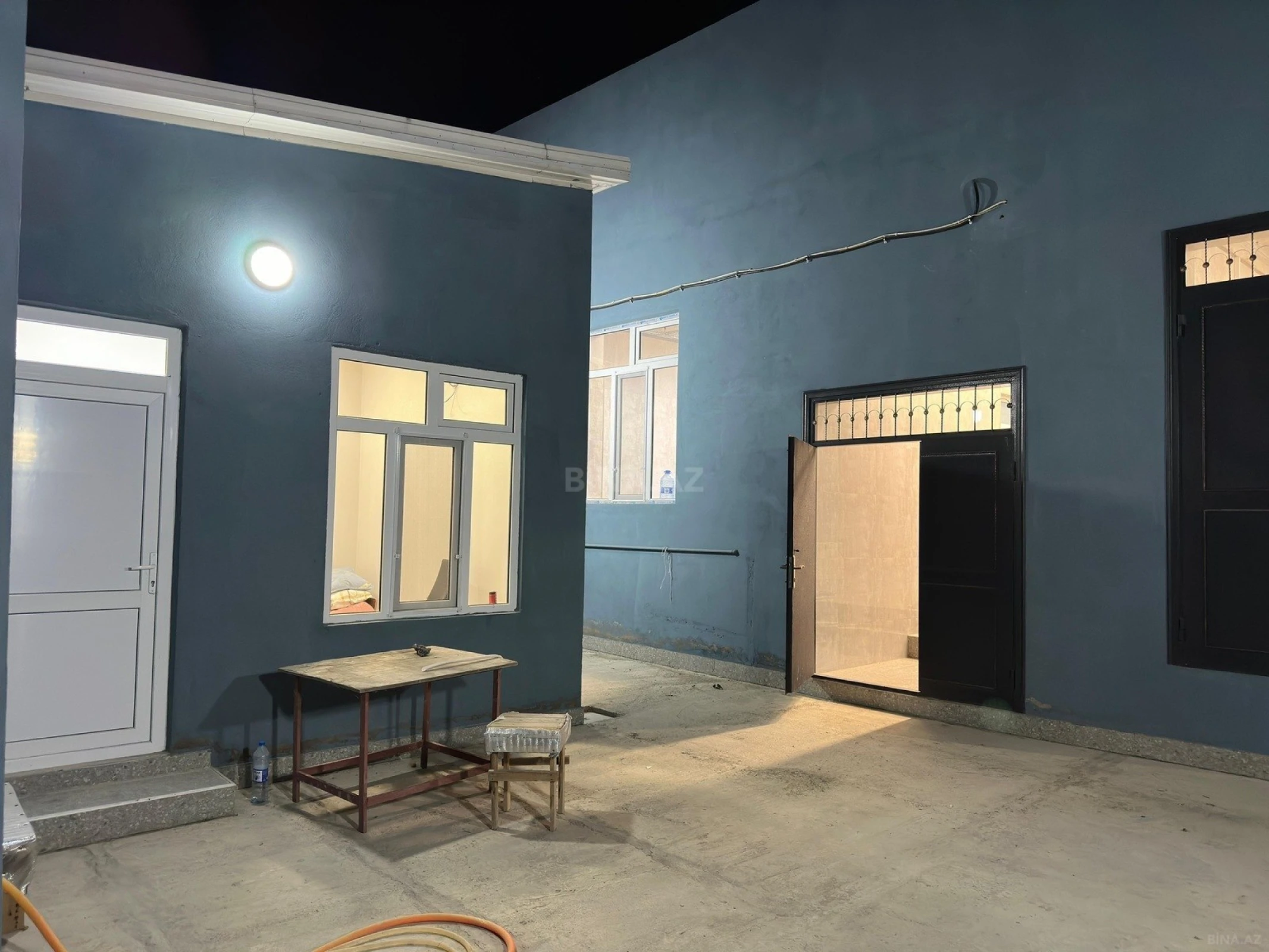 Kirayə verilir obyekt 200 m²