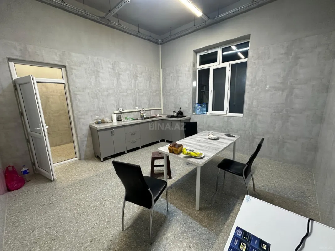 Kirayə verilir obyekt 200 m²