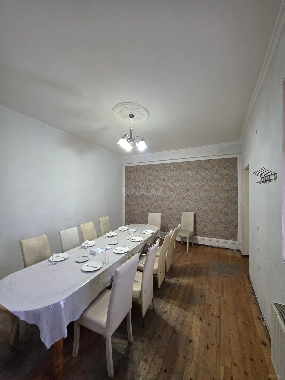 Satılır obyekt 160 m²