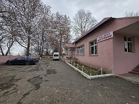 Satılır obyekt 160 m²