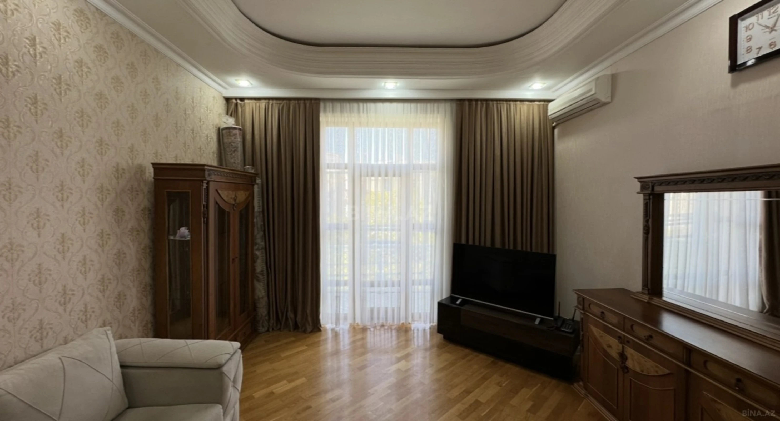 Kirayə verilir 2 otaqlı mənzil 65 m²
