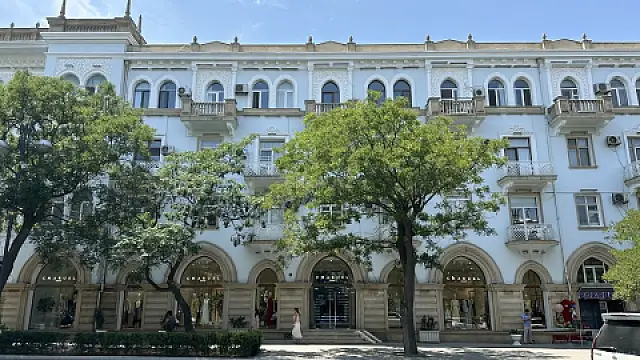 Kirayə verilir 2 otaqlı mənzil 65 m² — Bakı, Badamdar 2 otaq 65.00 m²