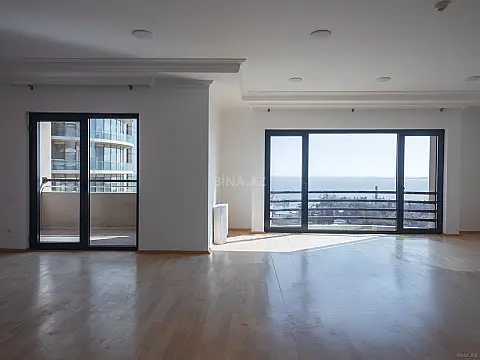 Kirayə verilir 4 otaqlı ofis 170 m²