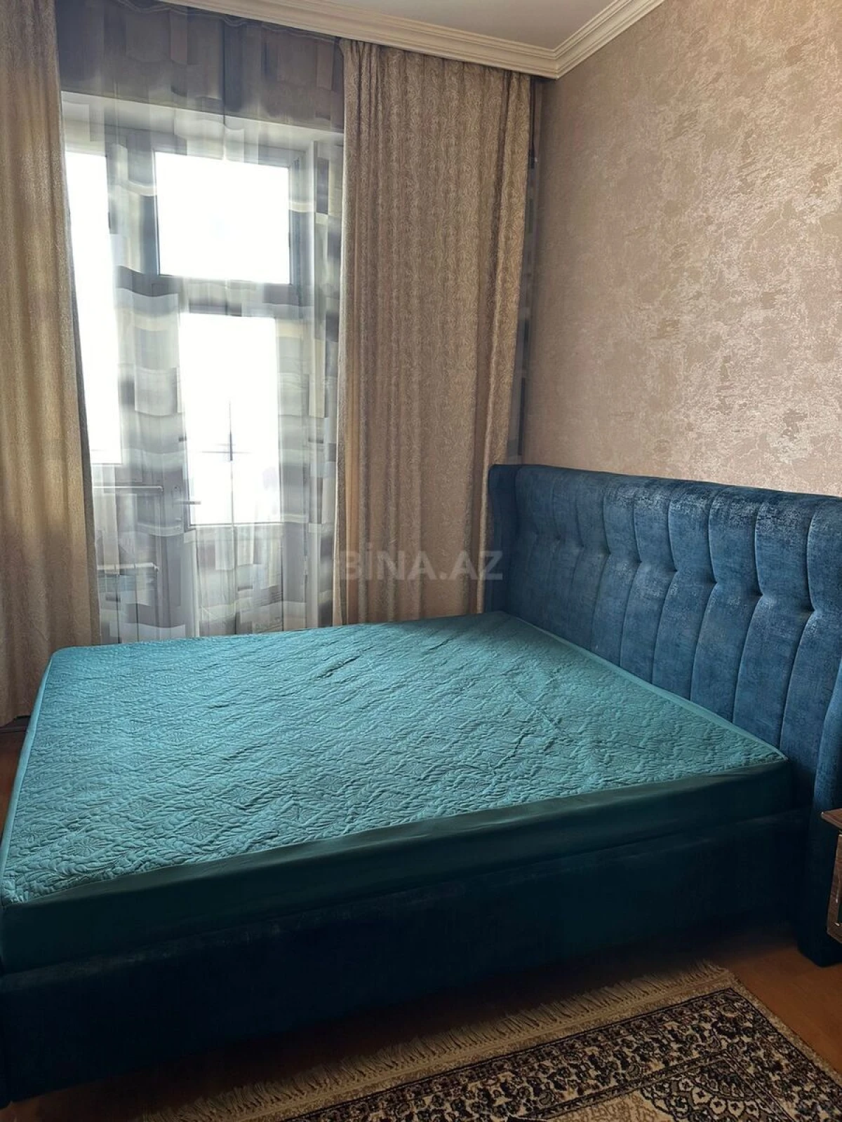 Kirayə verilir 3 otaqlı mənzil 120 m²