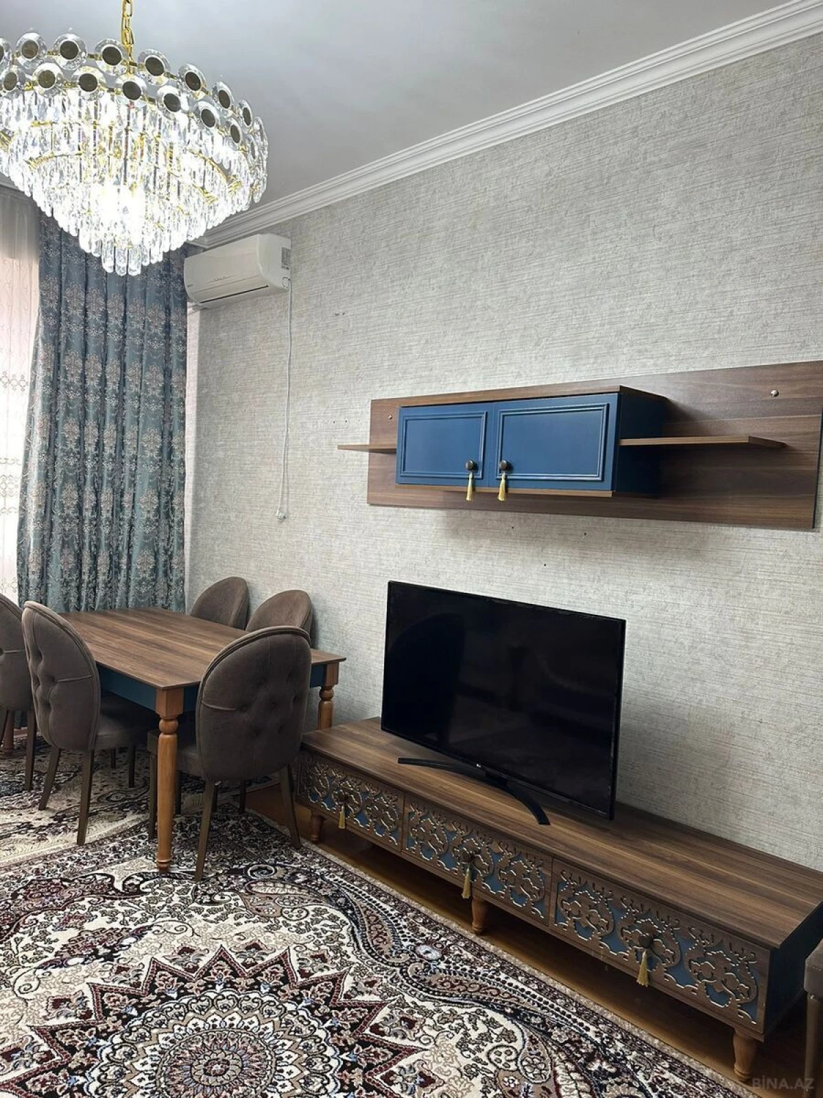 Kirayə verilir 3 otaqlı mənzil 120 m²