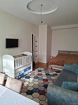 Satılır 1 otaqlı mənzil 47 m²