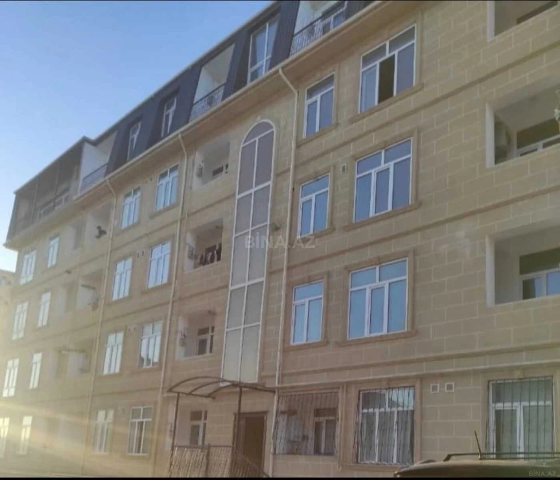 Satılır 2 otaqlı mənzil 46 m²