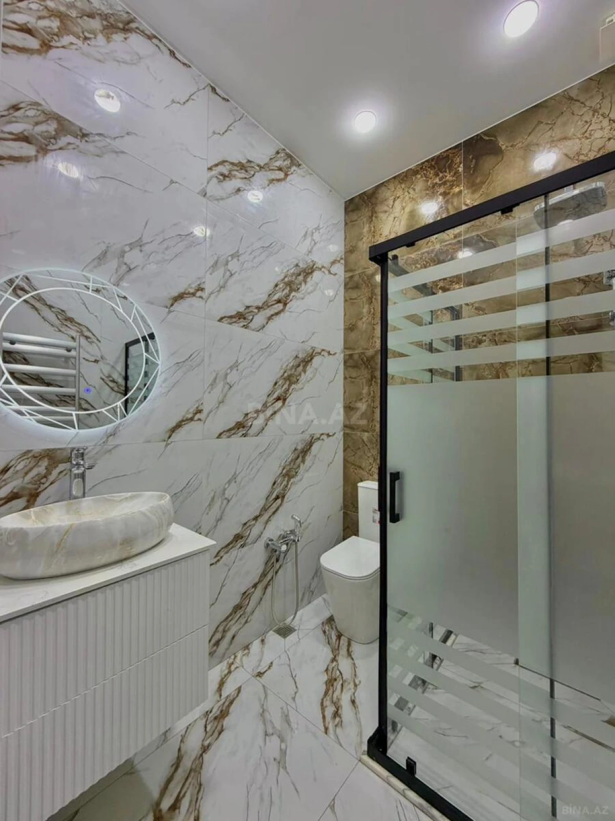 Satılır 4 otaqlı həyət evi 170 m²