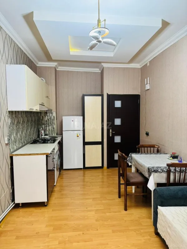Kirayə verilir 2 otaqlı mənzil 50 m²