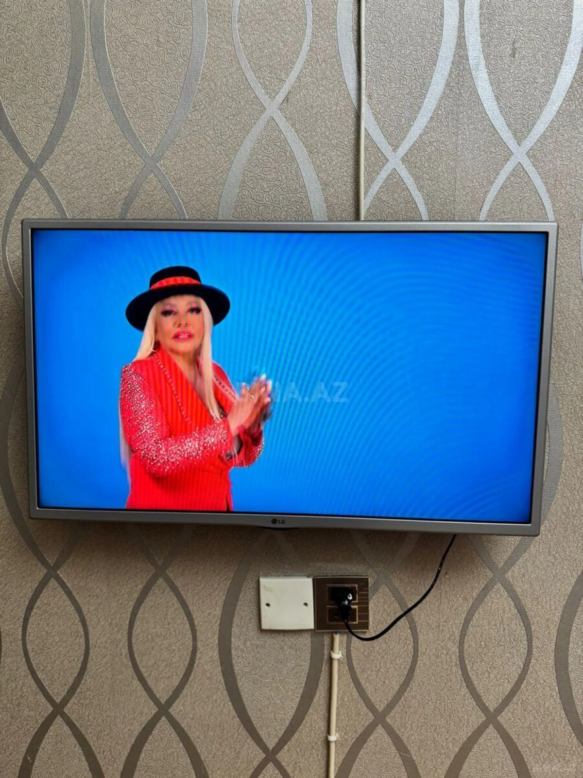 Kirayə verilir 2 otaqlı mənzil 50 m²