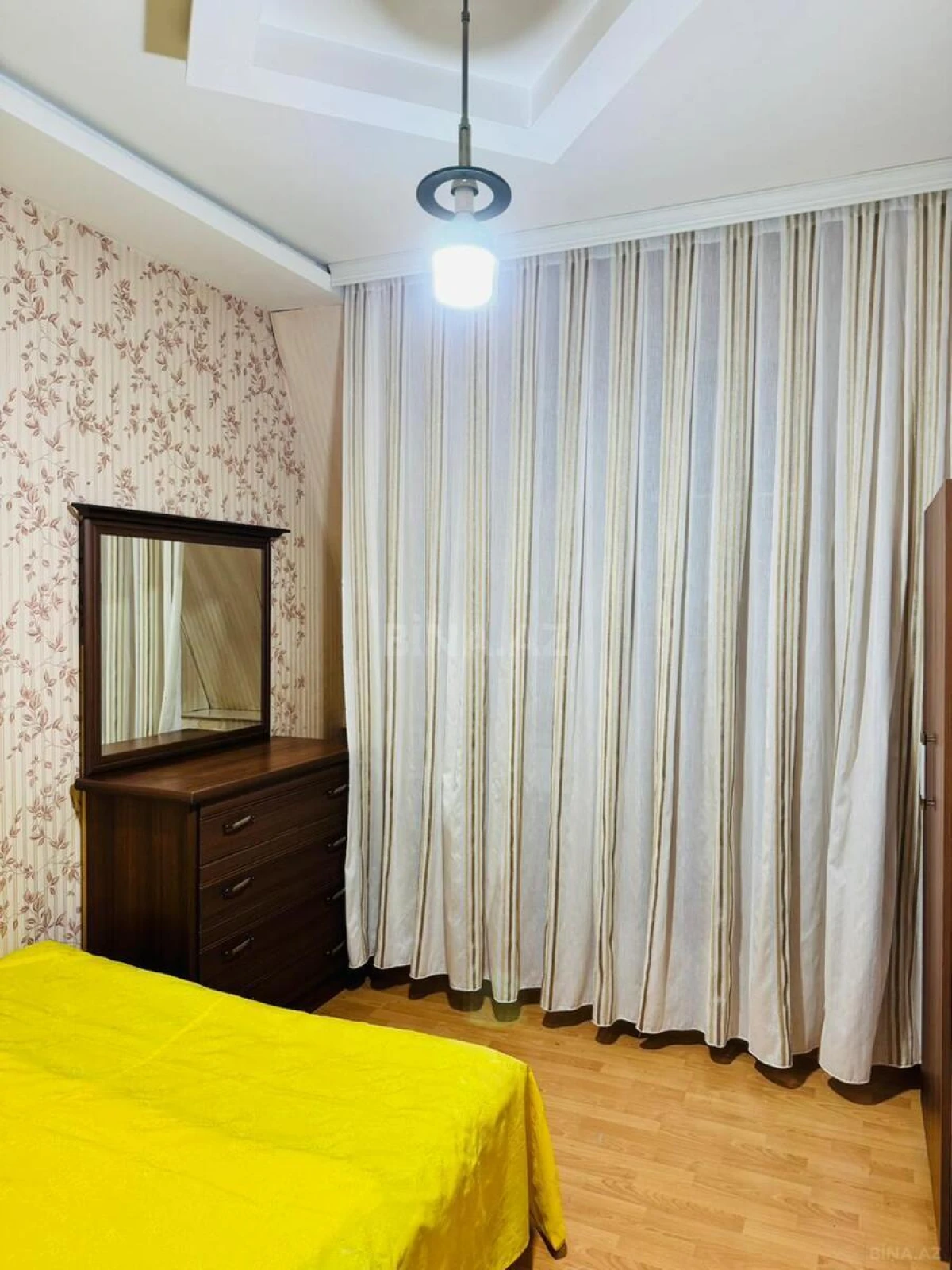 Kirayə verilir 2 otaqlı mənzil 50 m²