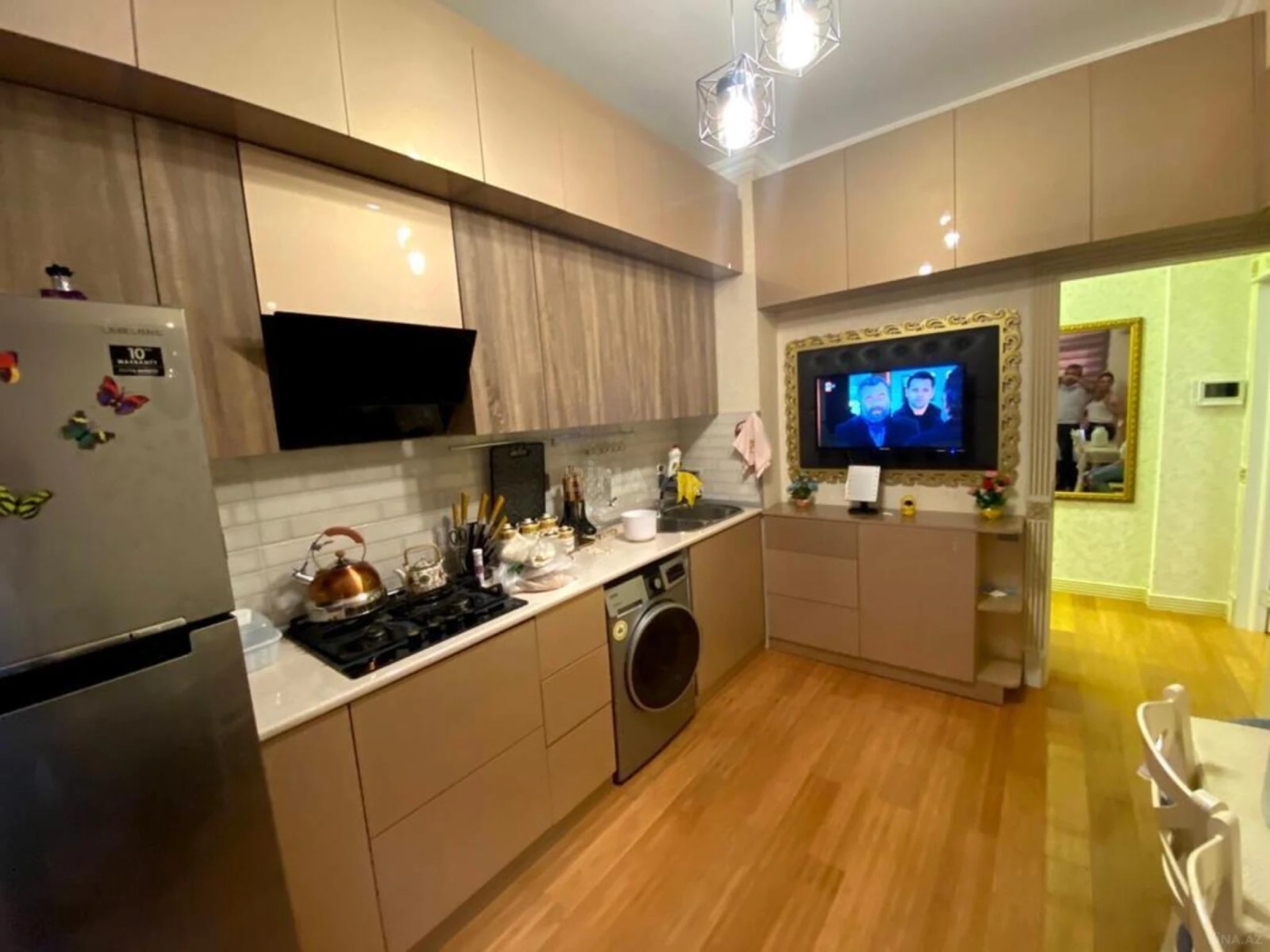 Satılır 2 otaqlı mənzil 65 m²
