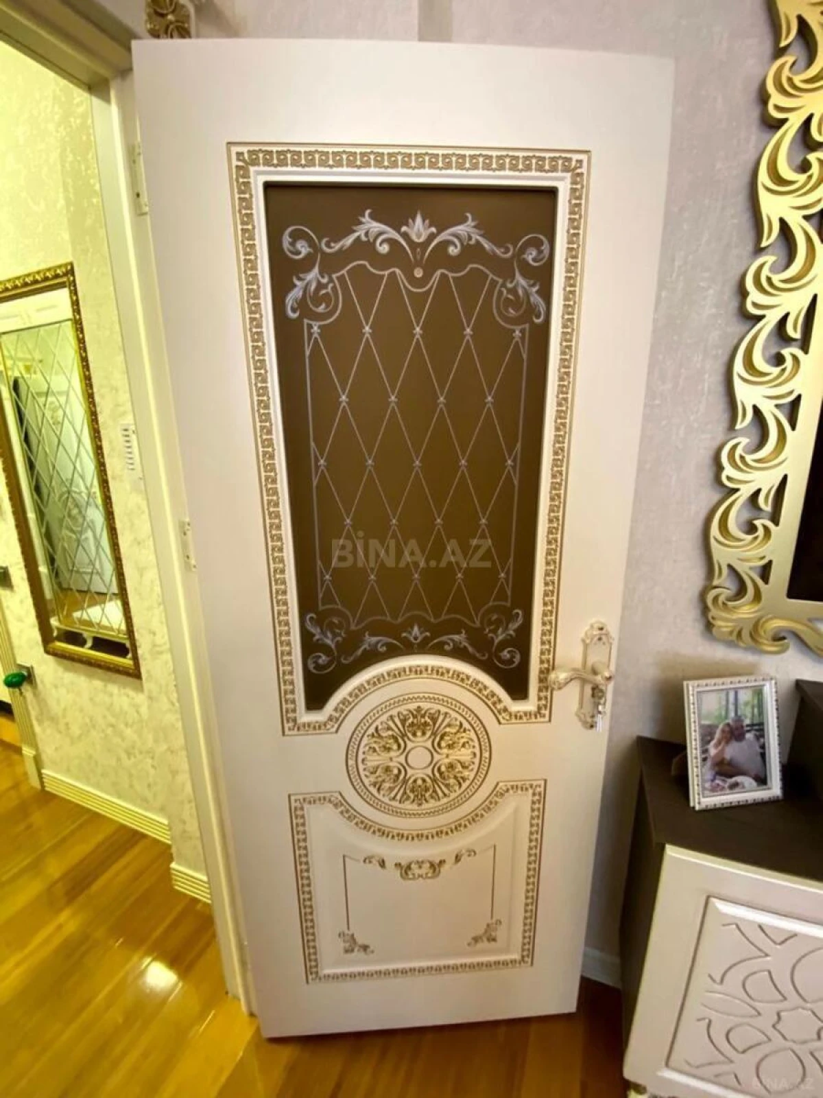 Satılır 2 otaqlı mənzil 65 m²
