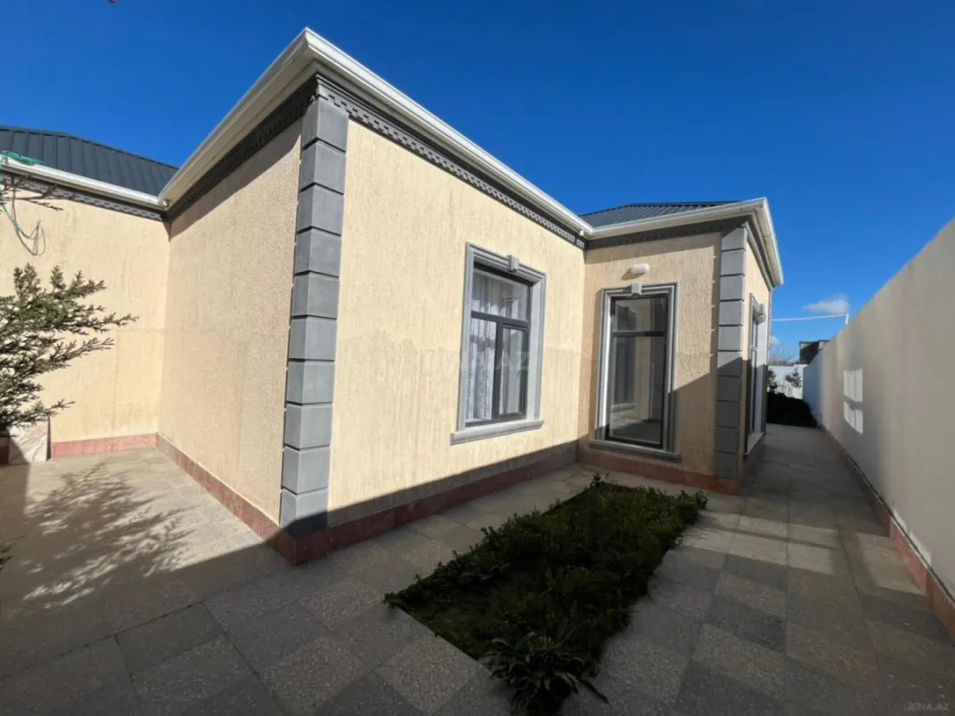 Satılır 4 otaqlı həyət evi 160 m²