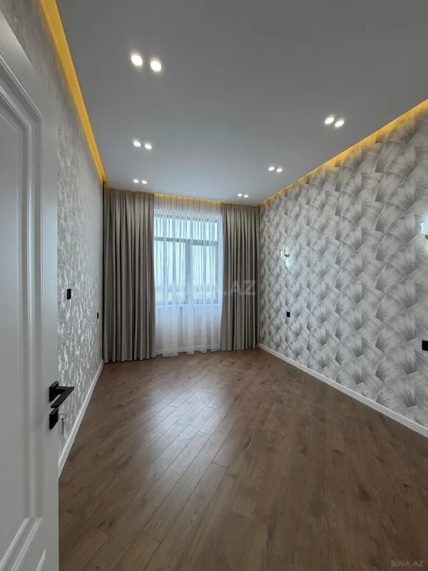 Satılır 2 otaqlı mənzil 57 m²
