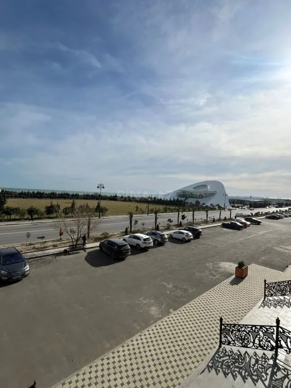 Satılır 2 otaqlı mənzil 57 m²