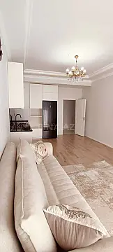 Kirayə verilir 3 otaqlı mənzil 119 m²
