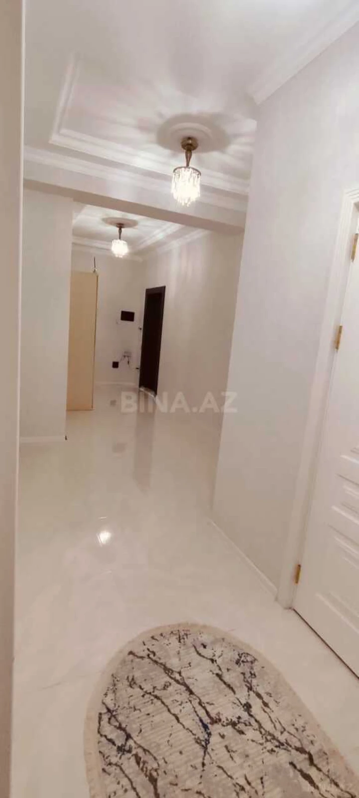 Kirayə verilir 3 otaqlı mənzil 119 m²