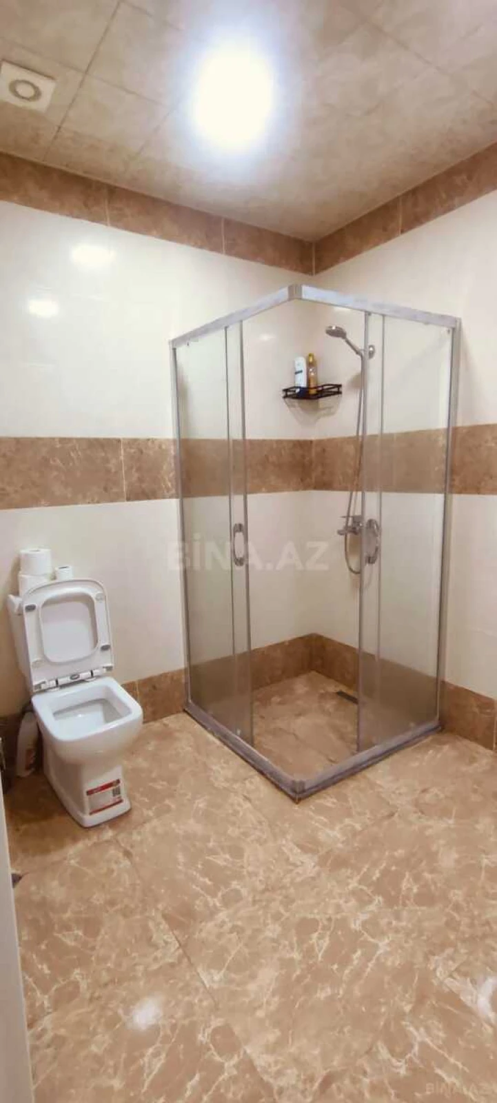 Kirayə verilir 3 otaqlı mənzil 119 m²