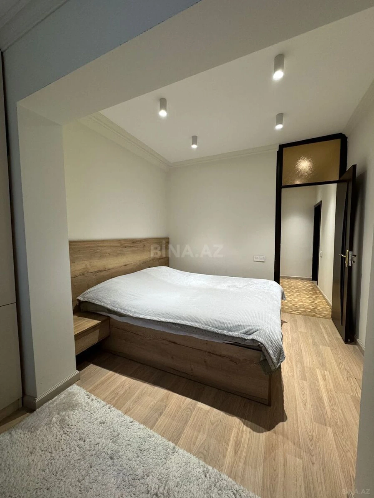 Satılır 2 otaqlı mənzil 45 m²