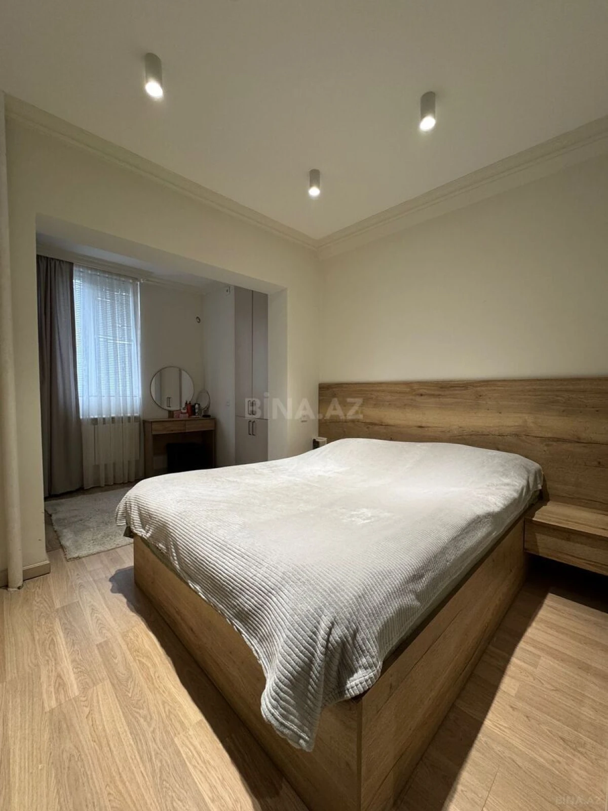 Satılır 2 otaqlı mənzil 45 m²