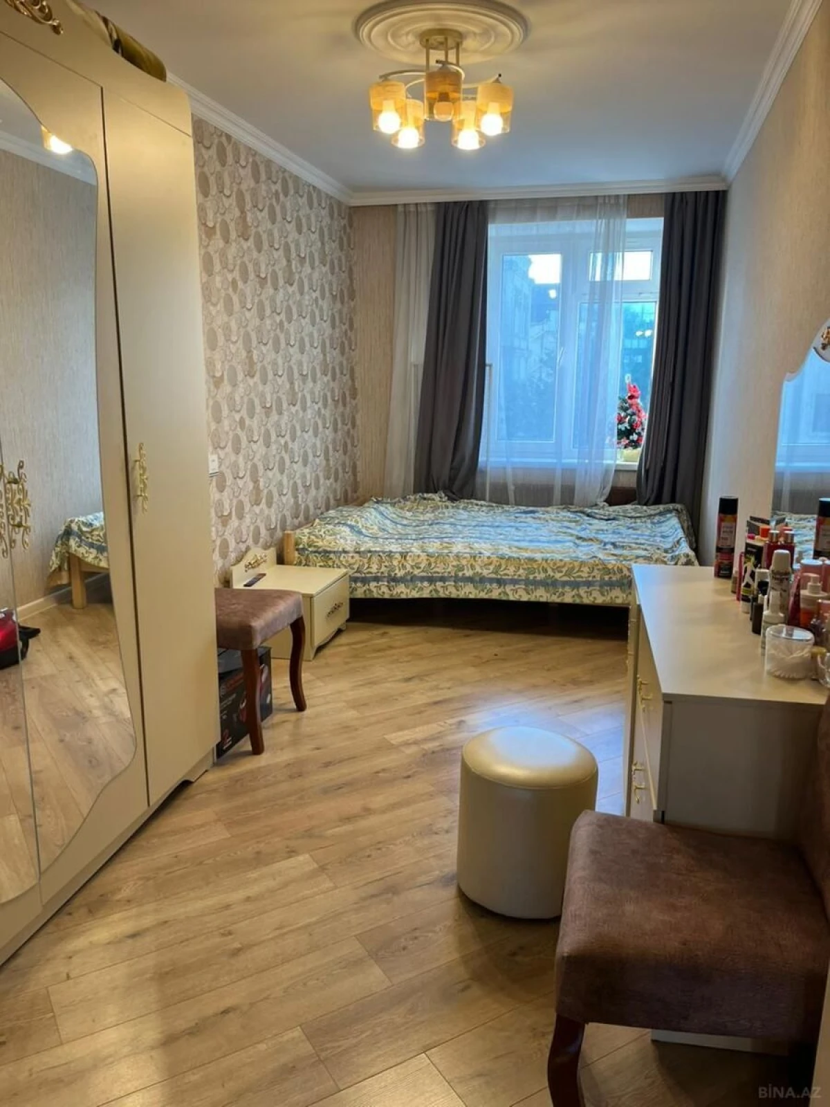 Satılır 2 otaqlı mənzil 50 m²