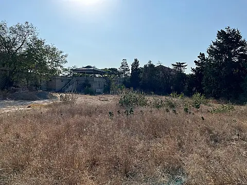 Satılır torpaq sahəsi 12 m²