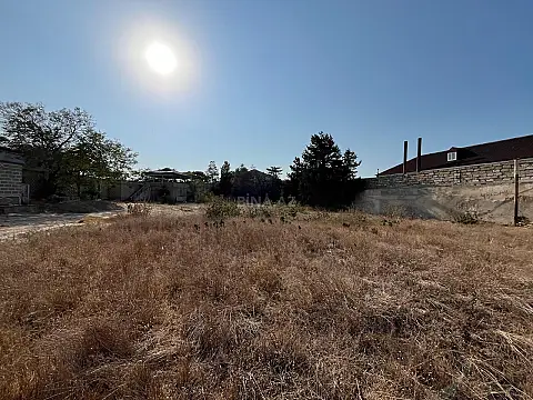 Satılır torpaq sahəsi 12 m²