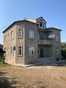 Satılır 7 otaqlı həyət evi 240 m² — Bakı, Zabrat 7 otaq 240.00 m²