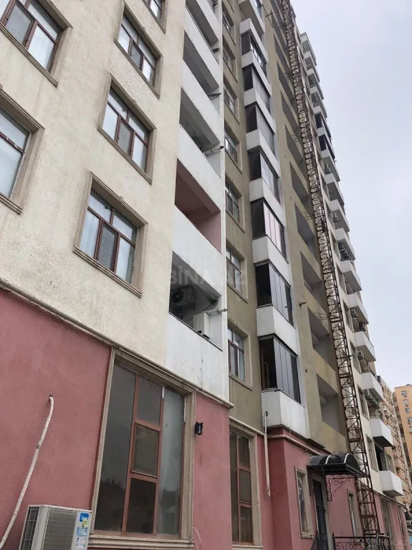 Satılır 2 otaqlı mənzil 105.3 m²