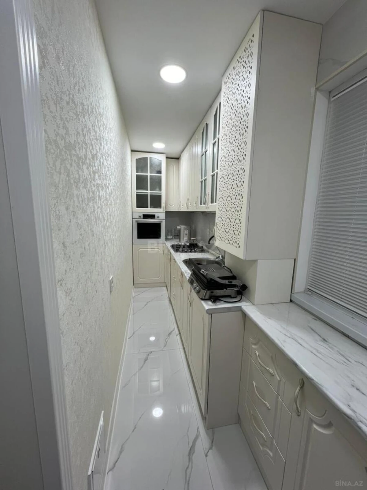 Satılır 3 otaqlı mənzil 67 m²