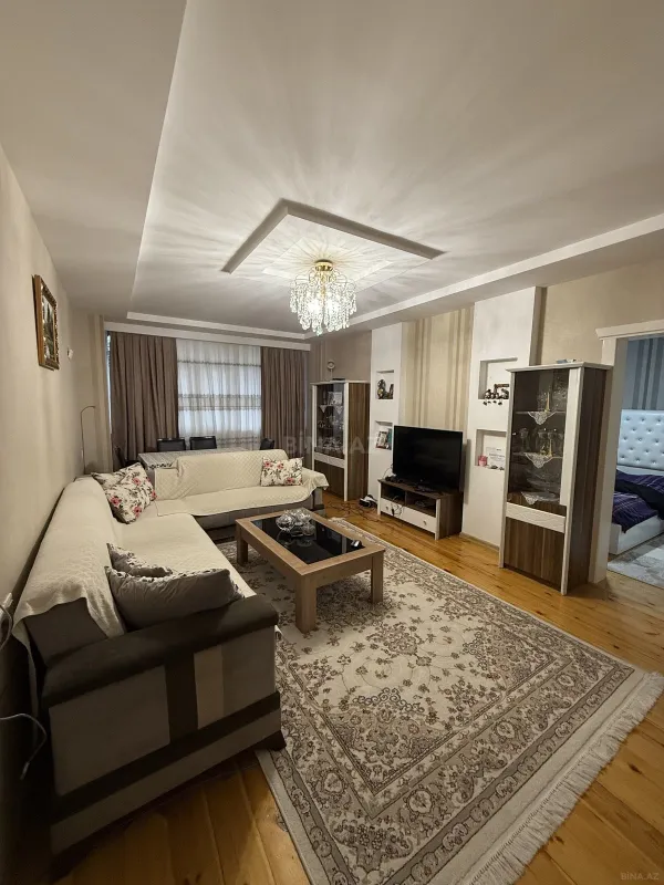 Satılır 4 otaqlı mənzil 85 m²