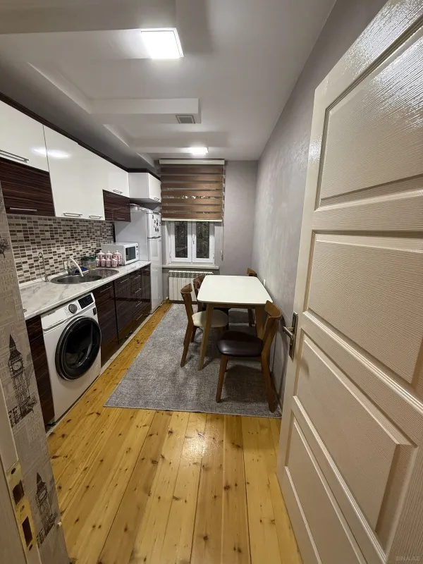 Satılır 4 otaqlı mənzil 85 m²