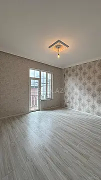 Satılır 5 otaqlı həyət evi 200 m²