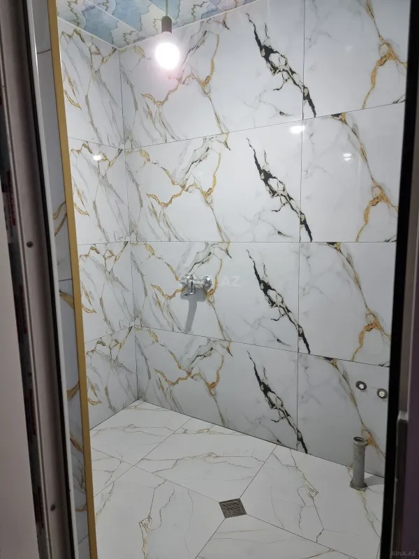 Satılır 3 otaqlı mənzil 93 m²