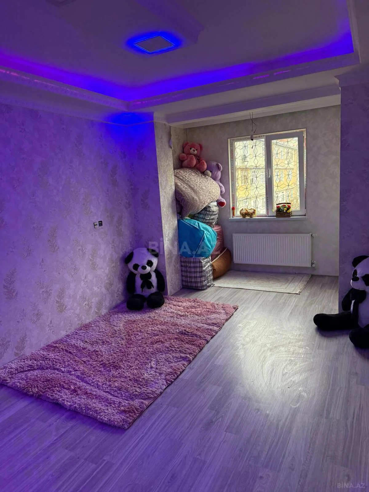 Satılır 3 otaqlı mənzil 93 m²