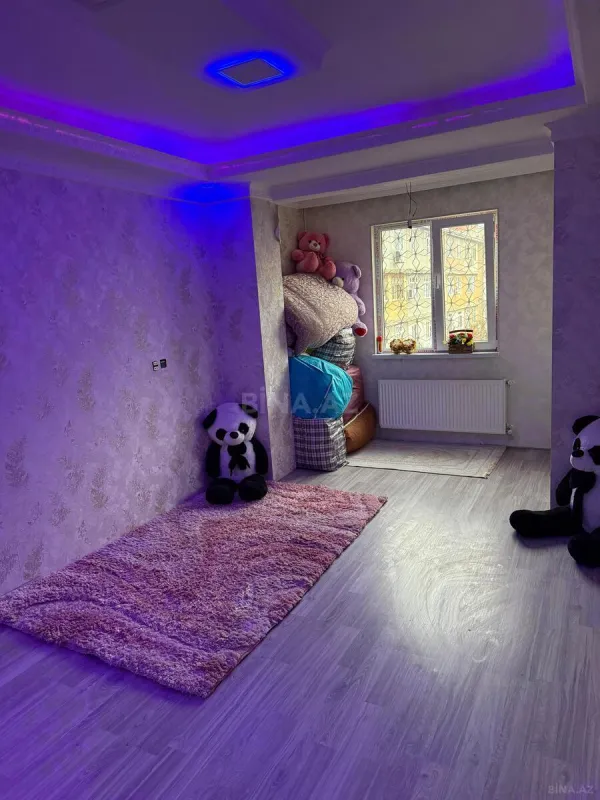 Satılır 3 otaqlı mənzil 93 m²